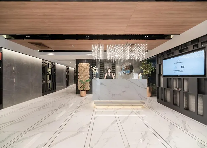 Aspira Parc Sukhumvit 22 Отель Бангкок